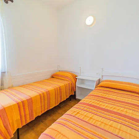 Campo Nell'elba - Goelba Apartment *